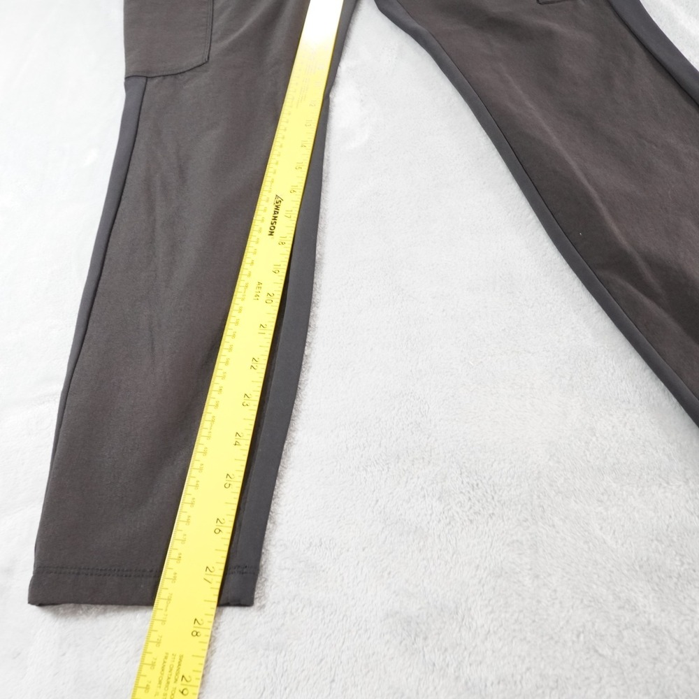 Athleta Headlands Hybrid Cargo II Tight Legging 12 Black Zip Pockets Hiking Pant - Picture 4 of 11
